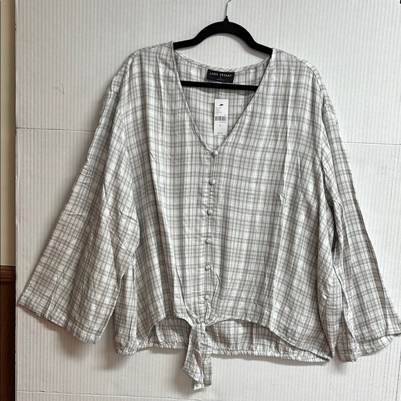 Lane Bryant Gray Plaid Women's Top.  Silver Colored Thread Throughout Size 20. - Picture 1 of 13